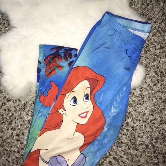 Disney Woman Jeggings Little Mermaid Ariel Sz XL - Picture 3 of 6